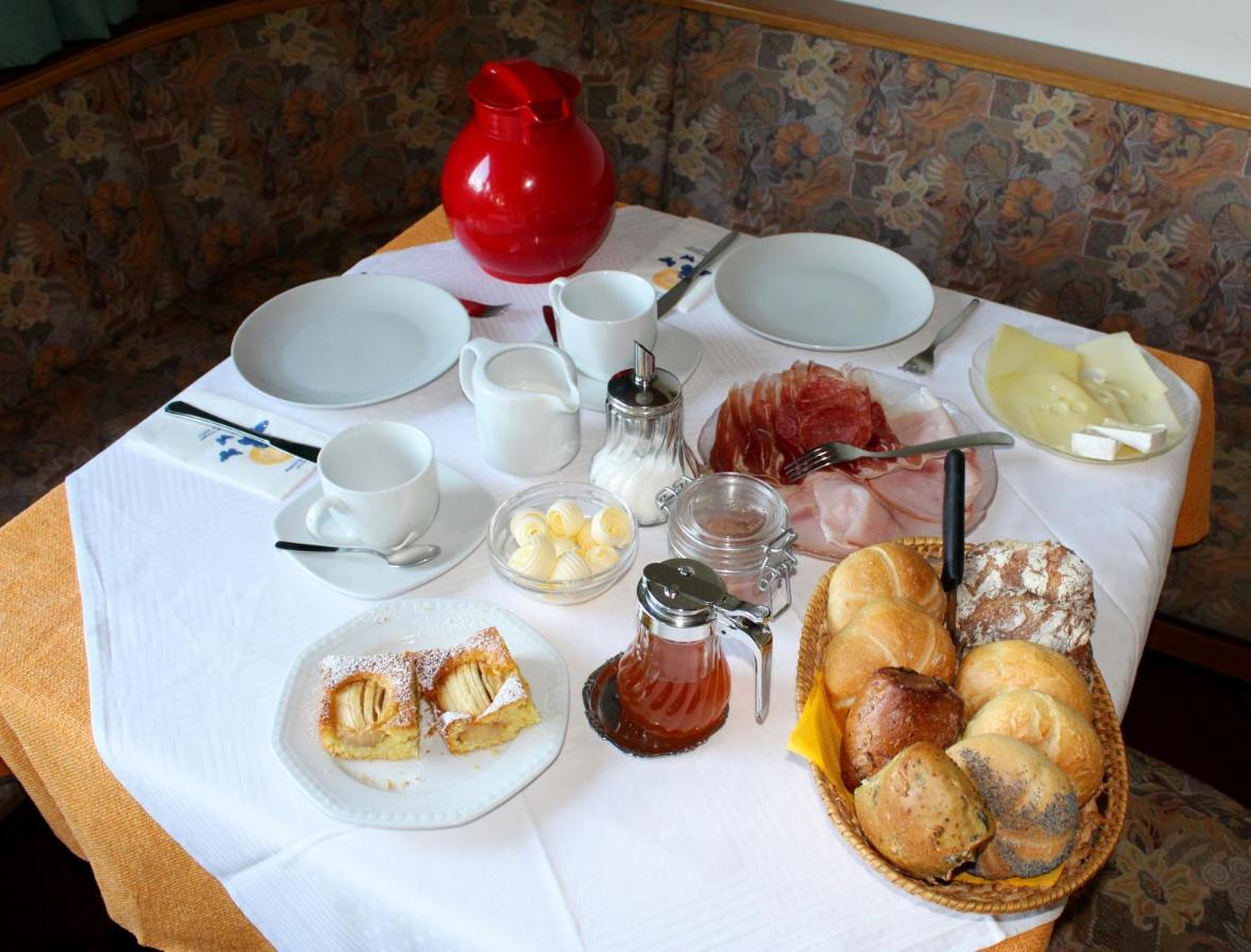 Gruberhof Bed and Breakfast Postal / Burgstall Buitenkant foto