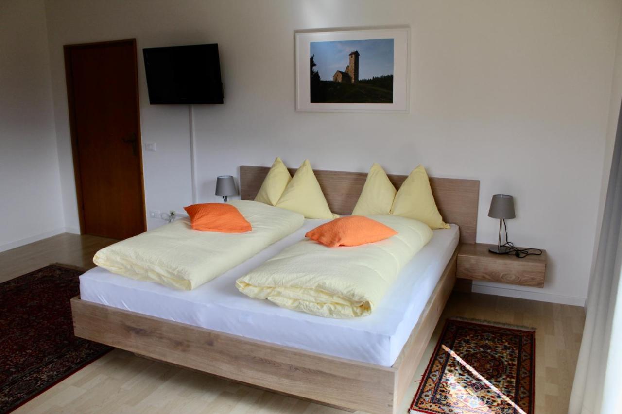 Gruberhof Bed and Breakfast Postal / Burgstall Buitenkant foto