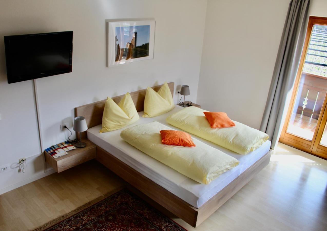Gruberhof Bed and Breakfast Postal / Burgstall Buitenkant foto